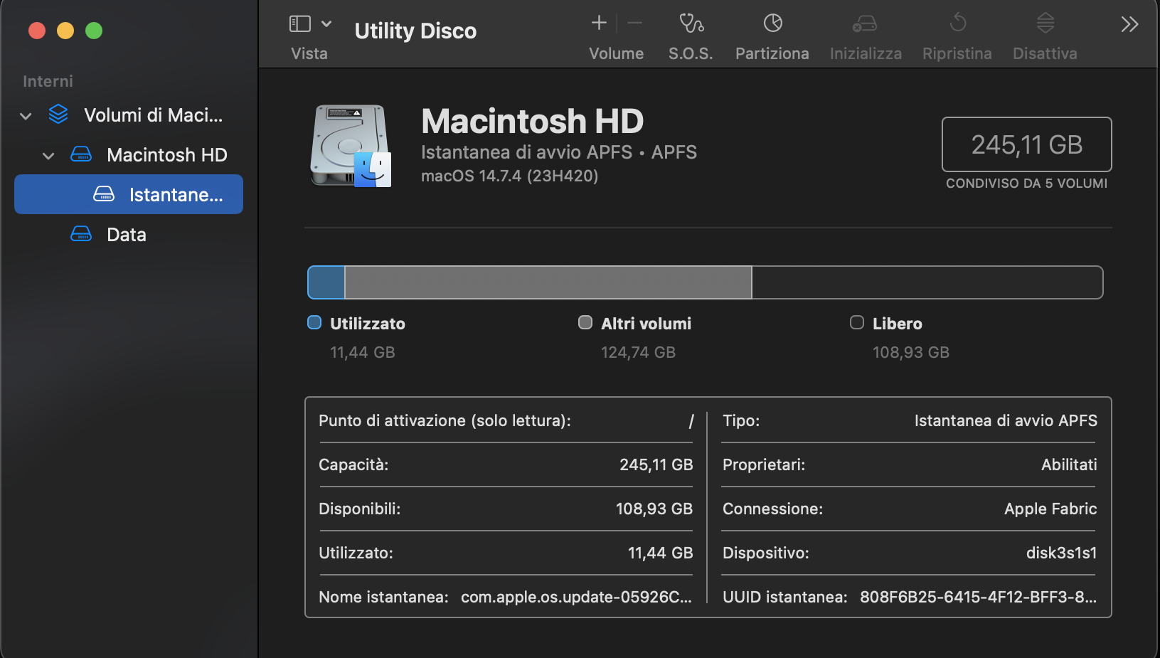 Apri l'app Utility Disco da Applicazioni > Utility. Questo strumento mostra un elenco di tutte le unità interne ed esterne attualmente collegate al tuo Mac.