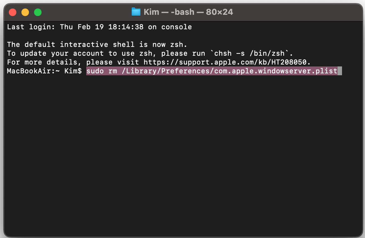 Per evitare che i profili colore causino glitch dello schermo su Mac, apri Terminale e inserisci i comandi indicati uno alla volta, poi conferma con la password.