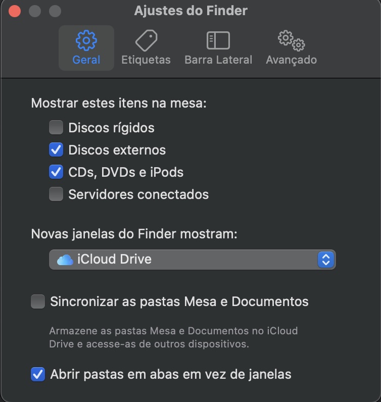 Na janela de Ajustes do Finder, clique na aba Geral e, em Mostrar estes itens na mesa, certifique-se de que Discos externos esteja marcado.