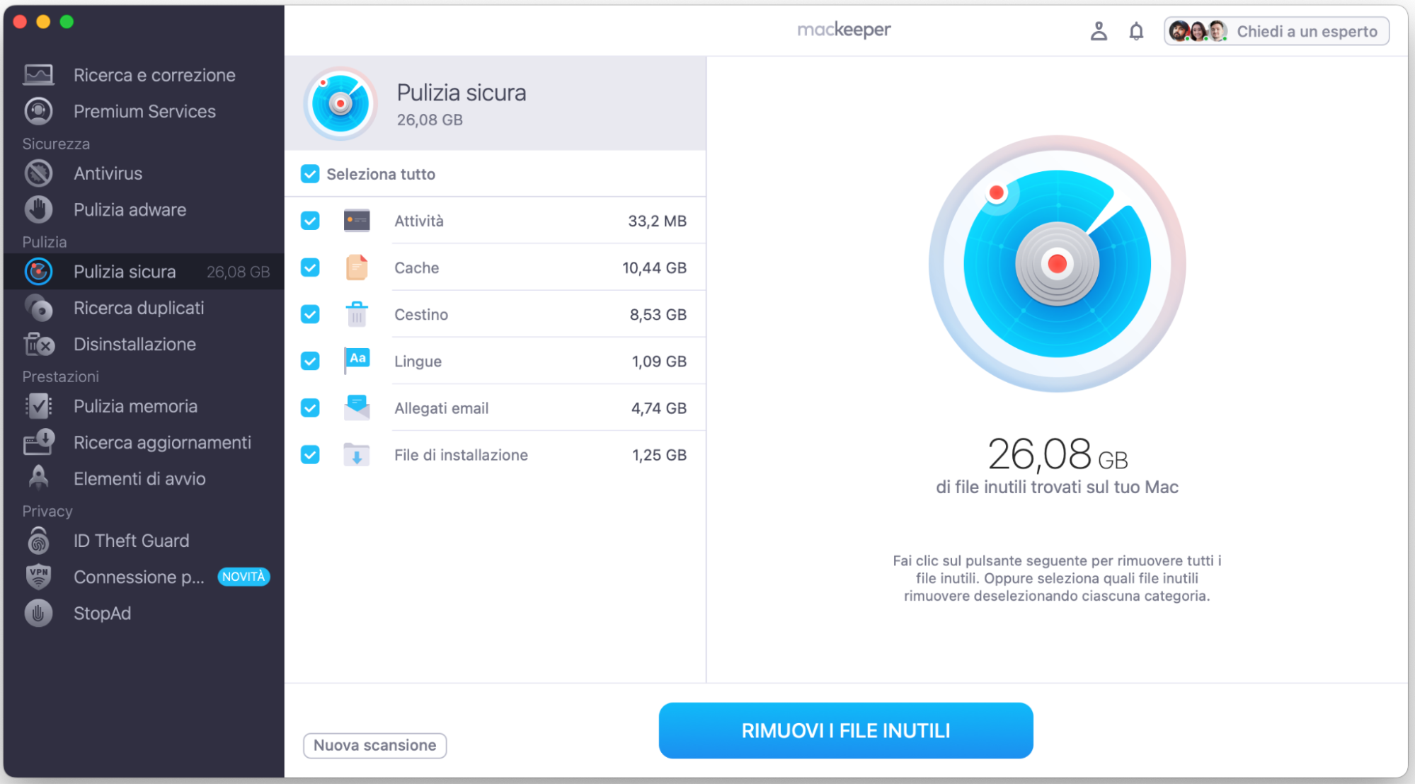 Dopo la scansione, visualizza l’elenco dei file inutili trovati sul tuo Mac. Scegli cosa eliminare e fai clic su Elimina file inutili. Puoi anche selezionare la casella Seleziona tutto e poi fare clic su Rimuovi i file inutili per rimuovere tutto.