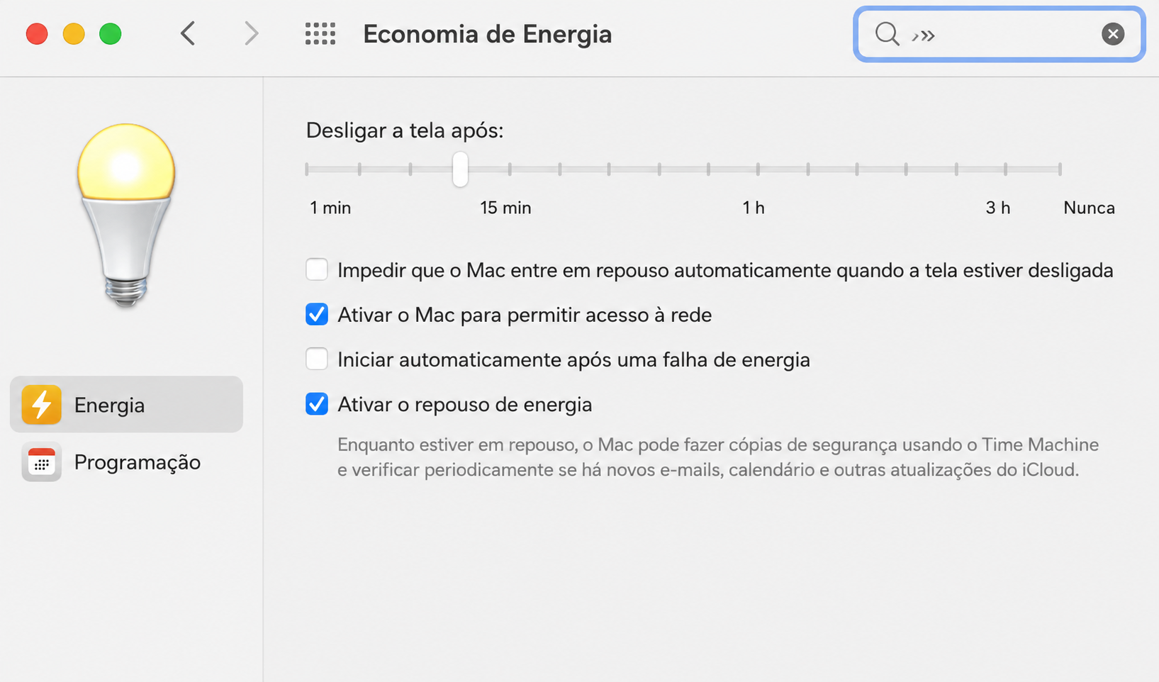 Mova o controle deslizante ao lado de 'Desligar a tela após' até a posição 'Nunca'.