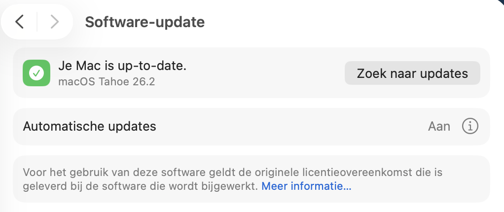 Nadat je op  Software-update hebt geklikt, laat je je apparaat zoeken naar eventuele beschikbare updates. Je kunt  Automatische updates ook in- of uitschakelen, zodat je apparaat updates voortaan automatisch bijhoudt.