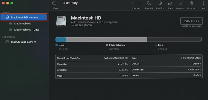 Disk Utility in macOS Recovery on an Apple Silicon Mac with the Macintosh HD volume selected, ready to erase before reinstalling macOS.
