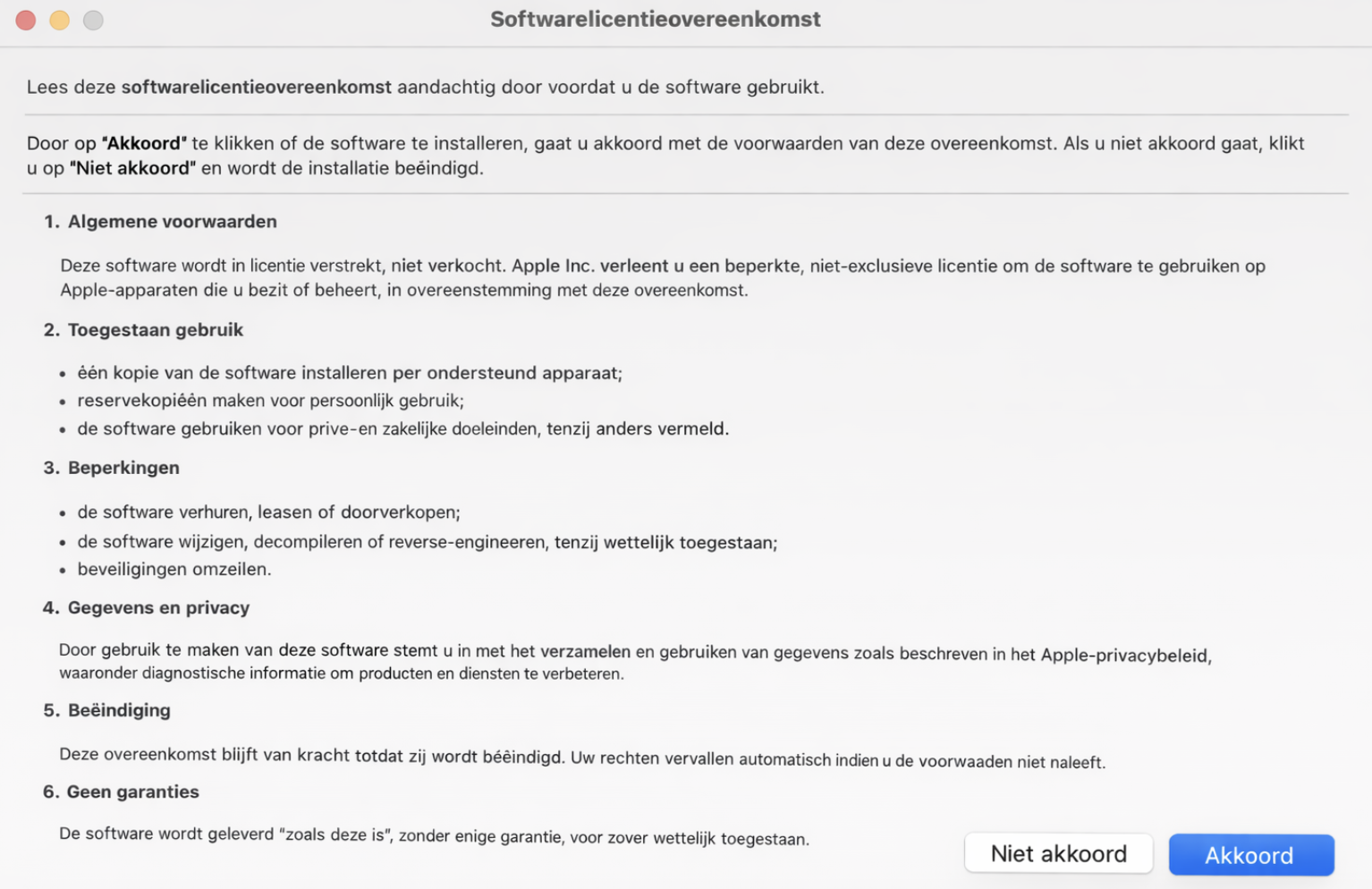 Je moet akkoord gaan met de voorwaarden van Apple voordat de update op je Mac wordt uitgevoerd. Klik op Akkoord om verder te gaan.