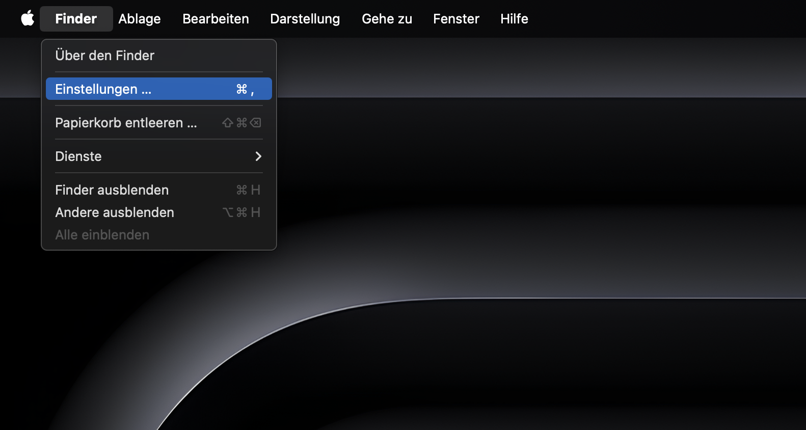 Symbole auf dem Mac-Desktop einblenden. Klicken Sie dazu im Dock auf Finder, gehen Sie zur Menüleiste am oberen Bildschirmrand und wählen Sie Finder > Einstellungen > Allgemein.
