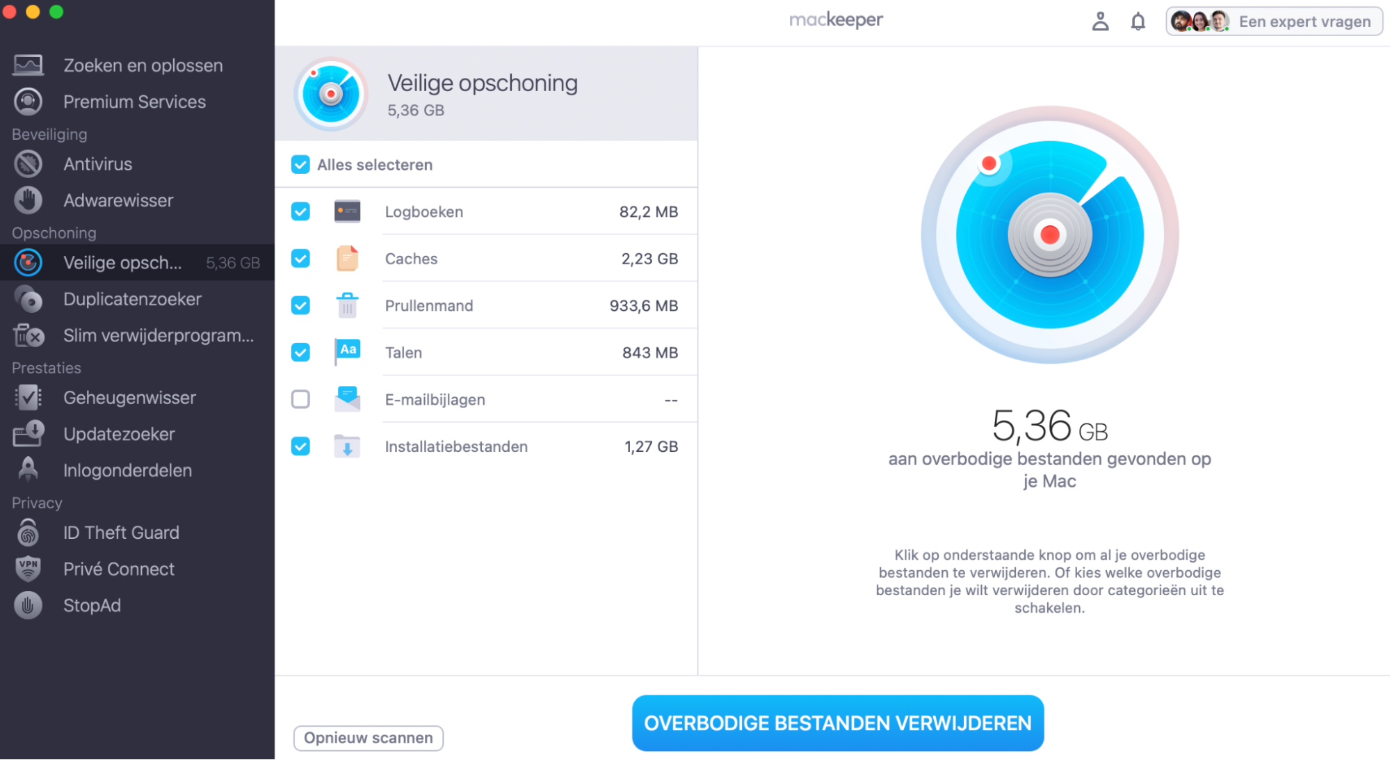 Wacht tot de scan is voltooid. Bekijk de lijst met gevonden bestanden. Vink de vakjes aan naast de items die je wilt verwijderen. Klik op ‘Overbodige bestanden verwijderen’.