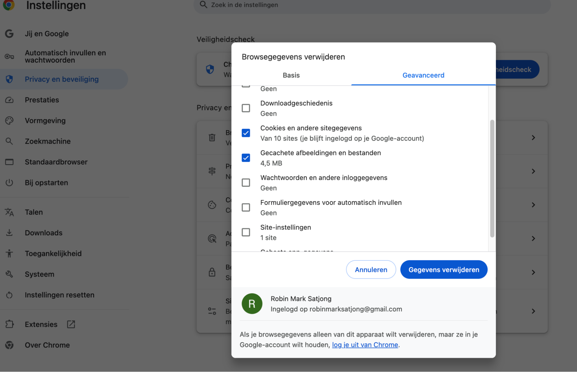 In het nieuw geopende venster selecteer je het type tijdelijke bestanden en bevestig je de verwijdering door op Gegevens verwijderen te klikken.