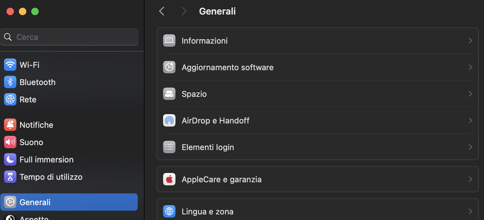 Nelle Impostazioni di sistema, fai clic sulla scheda Generale e poi su Elementi di login per poter rimuovere quelli di cui non hai più bisogno, nella speranza di velocizzare il tuo Mac.
