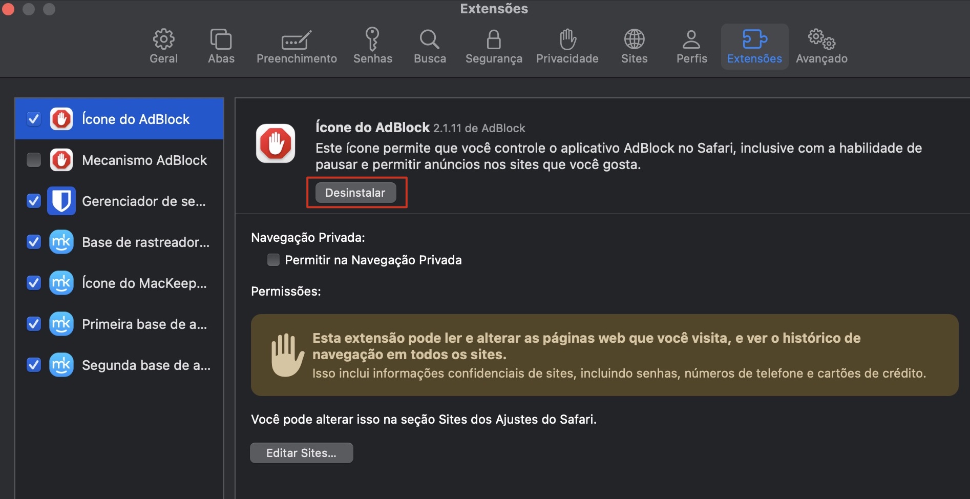 Ajustes de Extensões do Safari, com uma extensão aberta e Desinstalar destacado. Como remover extensões, em um guia sobre como parar pop-ups falsos do McAfee no Mac.