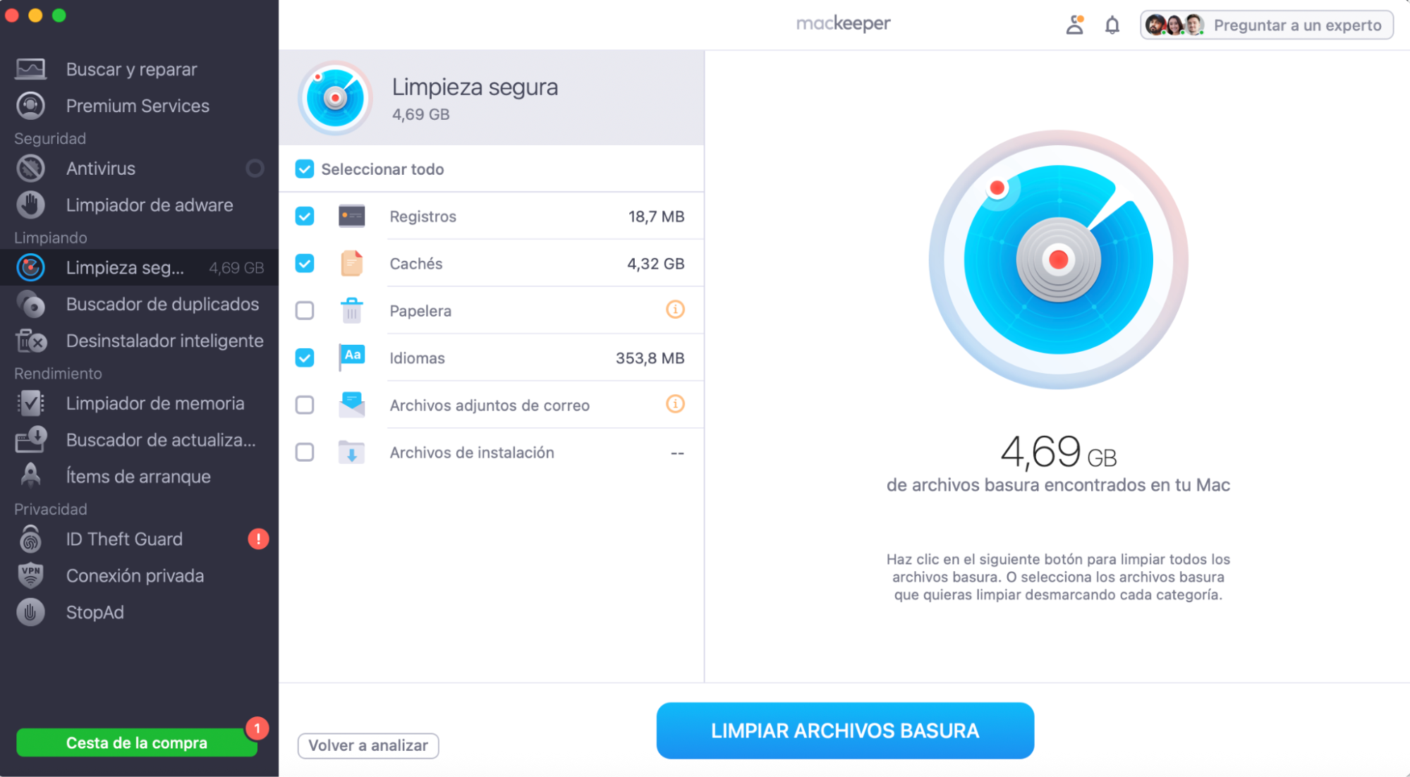 A continuación, debes limpiar los archivos basura que aparecen. Ve a Limpiar archivos basura una vez que el análisis haya terminado en tu Mac