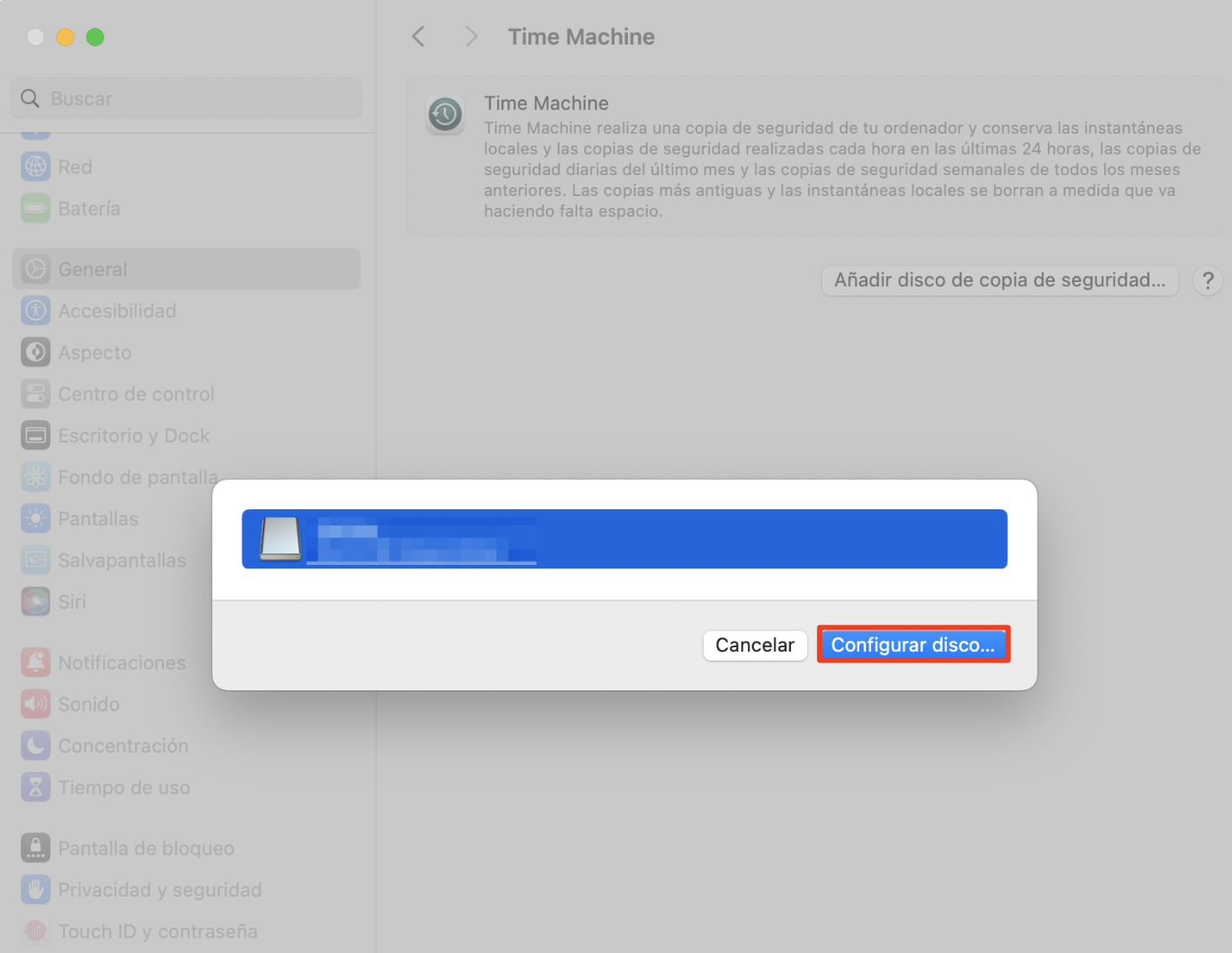 Una vez conectada, puedes seleccionar tu Time Capsule en Time Machine, como cualquier otro tipo de unidad externa. Una vez conectada, puedes seleccionar tu Time Capsule en Time Machine, como cualquier otro tipo de unidad externa.
