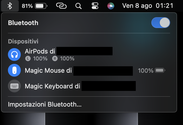 Ricollega il mouse al Mac. Fai clic sul menu Apple e seleziona Impostazioni di Sistema > Bluetooth. Quindi fai clic tenendo premuto il tasto Ctrl sul mouse e scegli Rimuovi > Rimuovi. Spegnilo e riaccendilo dopo alcuni secondi. Infine, fai clic sul pulsante Connetti.