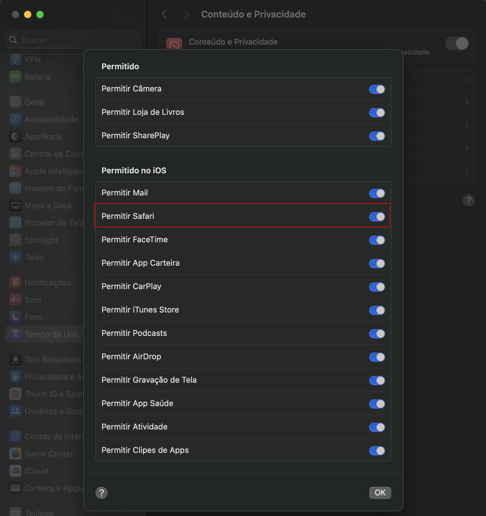 Depois de ativar o Tempo de Uso, você precisará clicar em  Conteúdo e Privacidade. Certifique-se de que essa opção esteja ativada para permitir que você role pela lista de Apps Permitidos. Procure pelo app e desmarque-o para bloquear o Safari.