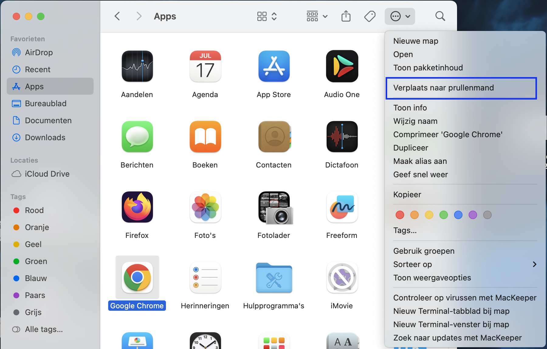Het contextmenu dat verschijnt na een rechtermuisklik op een app-pictogram in Finder. Kies ‘Verplaats naar prullenbak’ om de app te verwijderen.