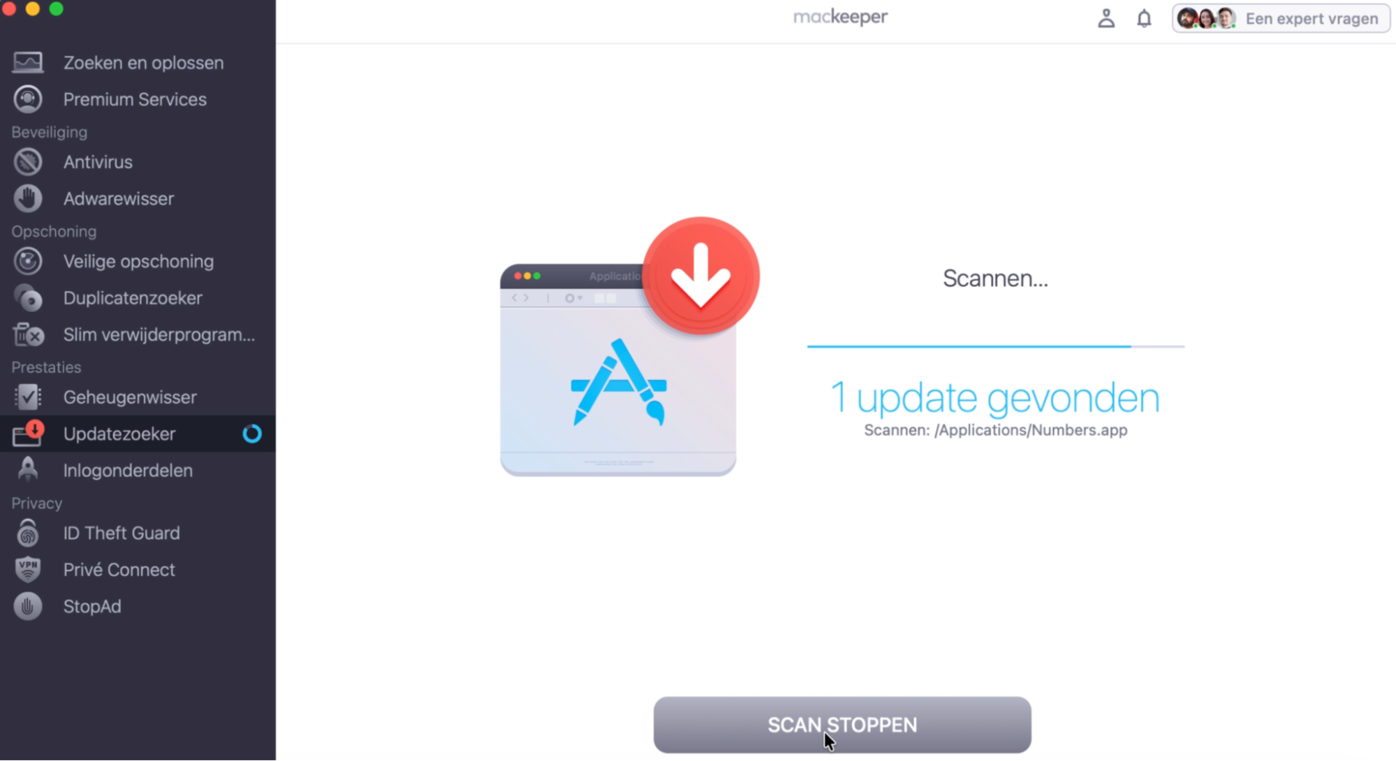 Het vernieuwde venster van Updatezoeker toont het scanproces in MacKeeper, waarmee de gebruiker een overzicht krijgt van de noodzakelijke updates.