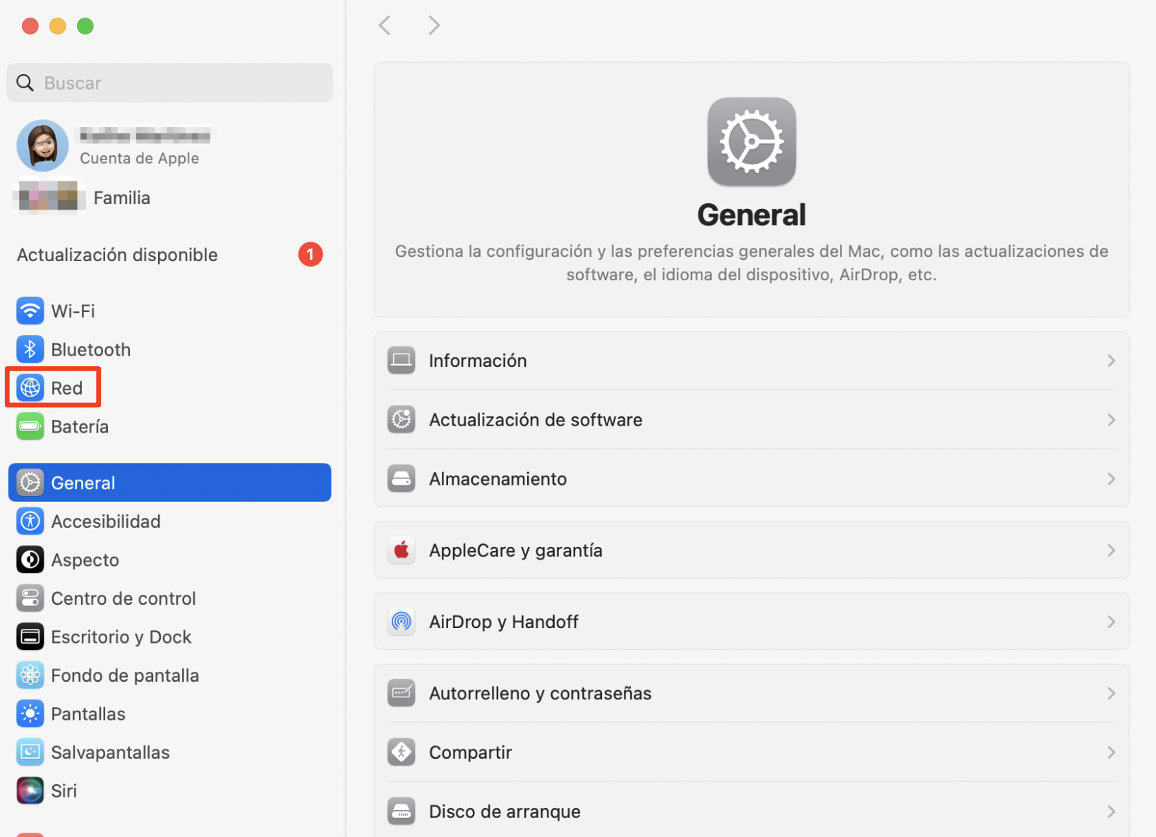 Escribe la dirección IP de tu router en la barra de direcciones/búsqueda de tu navegador para solucionar la seguridad débil de la red Wi-Fi en un Mac. Para ello, busca la dirección IP de tu router haciendo clic en el menú Apple y seleccionando Ajustes del Sistema > Red > Wi-Fi.