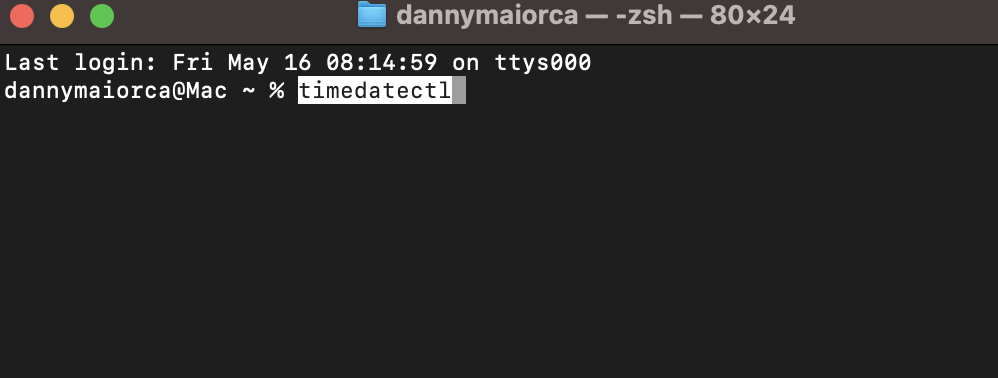 After opening the Terminal app, enter timedatectl. Then, press the Enter key. Your time and date should now be synchronized without problems.