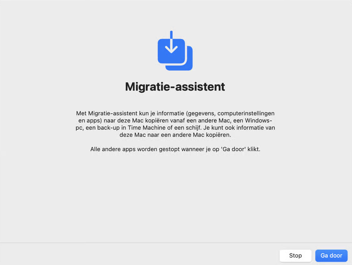 Om een Time Machine‑backup op je Mac te starten, ga je naar de Migratie-assistent-app. Tik hier op Ga door; je wordt uit je account uitgelogd en alle apps worden gesloten.