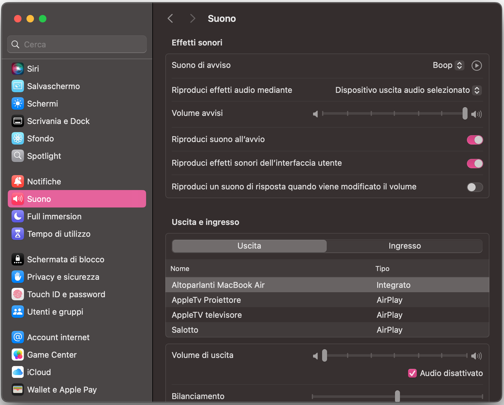La sezione Audio in Impostazioni di Sistema mostra le impostazioni disponibili per gestire effetti sonori, uscita e ingresso mentre usi il Mac e gli accessori collegati.
