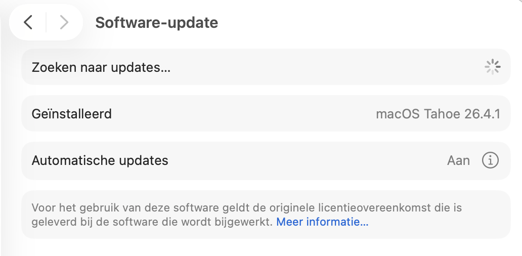 Het nieuw geopende venster Software-update toont het proces van het controleren op updates