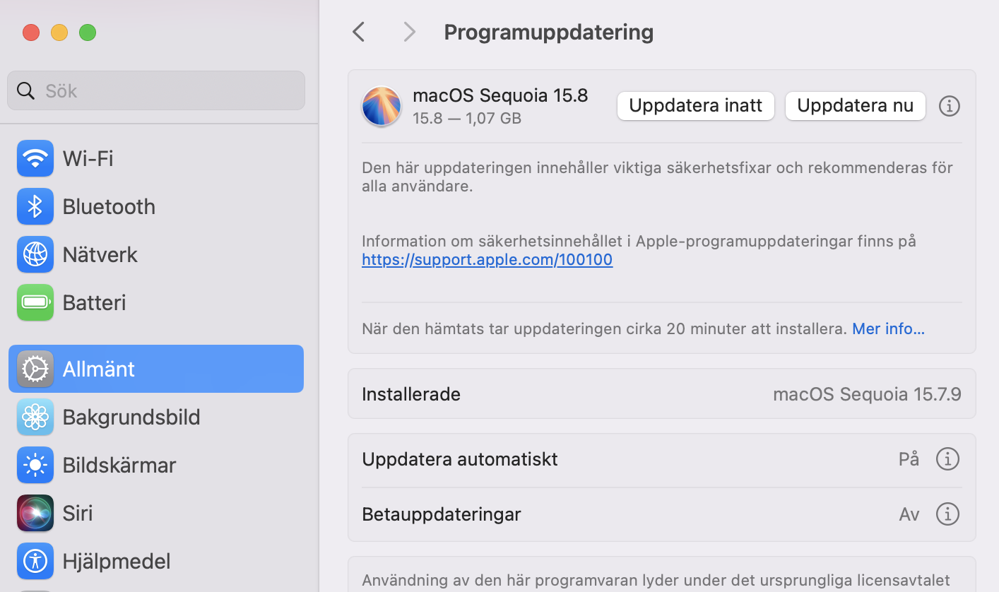 Låt din Mac söka efter uppdateringar. Om några finns tillgängliga trycker du på knappen Uppdatera nu och följer instruktionerna på skärmen för att uppdatera din programvara – förhoppningsvis snabbar det upp din Mac samtidigt.
