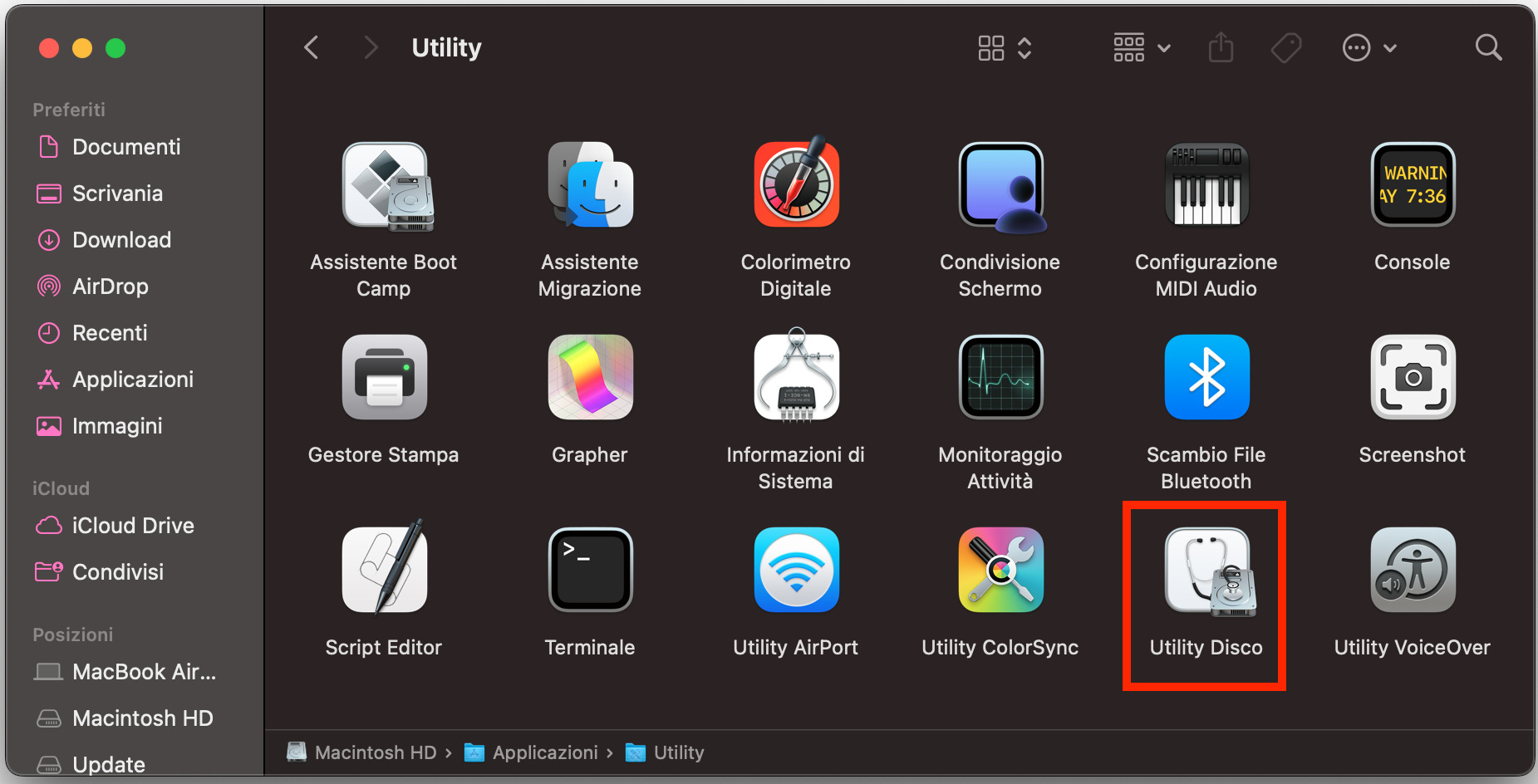 La cartella Utility in Finder su Mac, che mostra Utility Disco. Fai doppio clic su Utility Disco per avviarla.