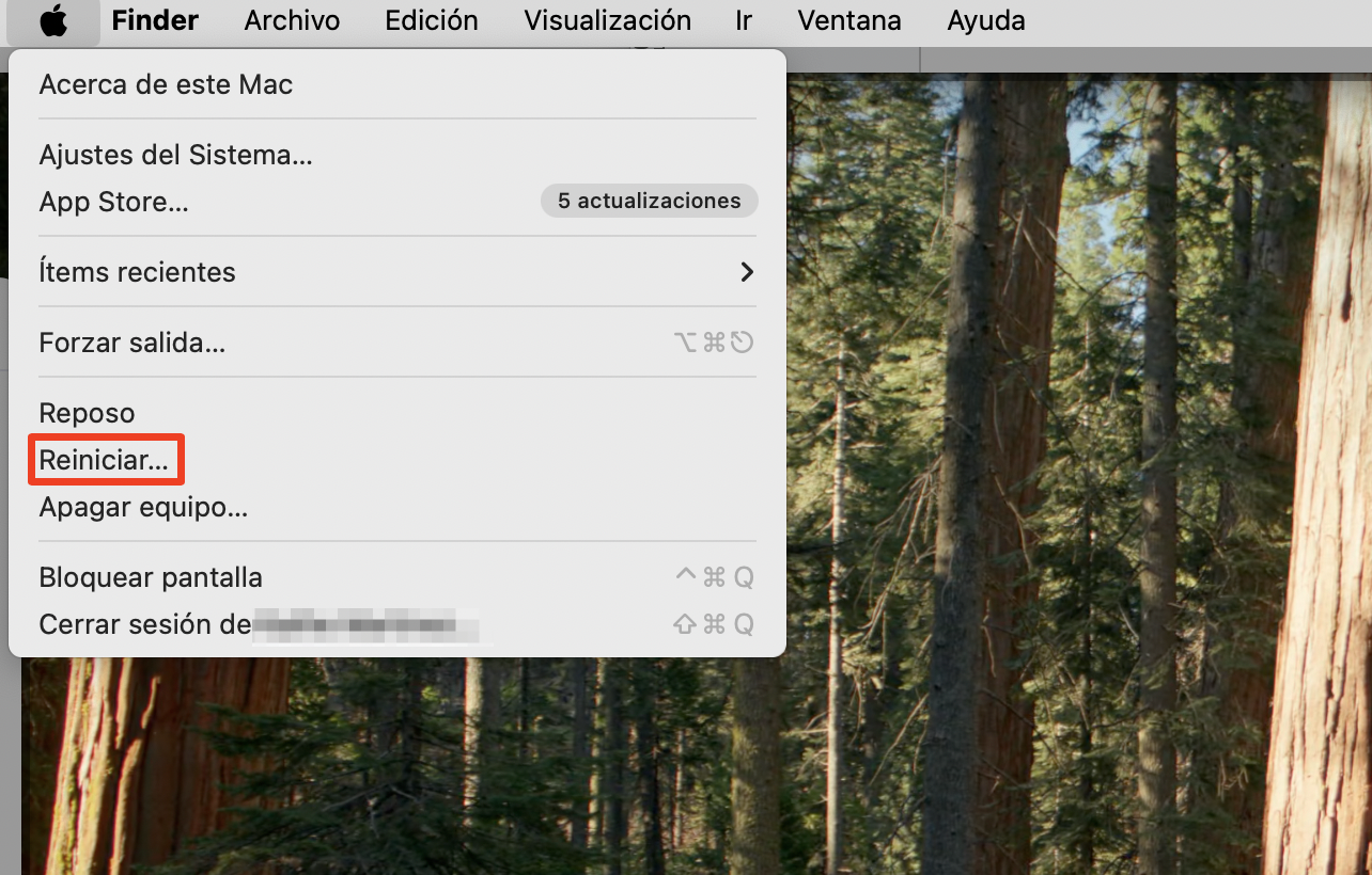 Reinstala macOS para evitar que se pueda ver la pantalla de tu Mac. Para ello, reinicia tu Mac accediendo al menú Apple y seleccionando la opción Reiniciar.