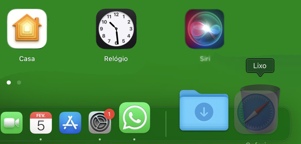 Em seguida, volte ao Finder e vá para Aplicativos. Procure pelo Safari e arraste-o para o Lixo para removê-lo do Mac.