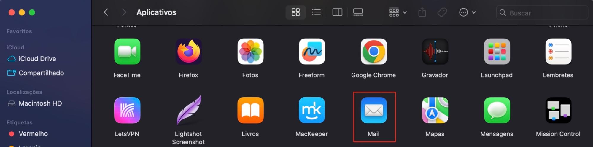 Depois de localizar o app Mail no Mac, você pode clicar duas vezes para abri-lo a partir da pasta Aplicativos. Você também pode arrastar o ícone para o Dock para atualizar o ícone do Mail para a versão mais recente, se necessário.