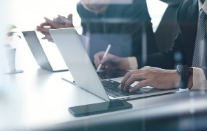 How to See Hidden Photos on Mac