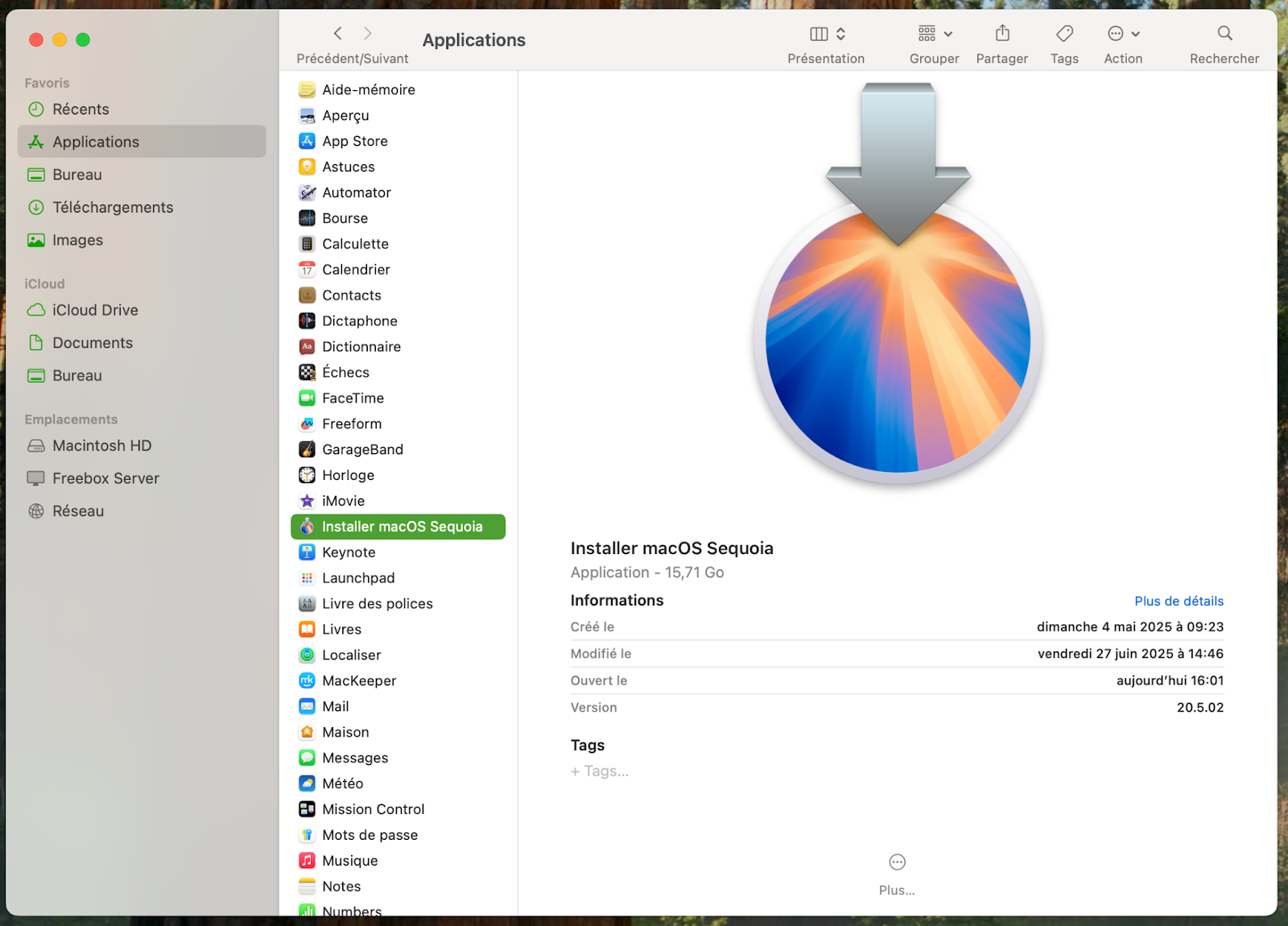 Une fois que vous avez téléchargé l'installateur de macOS depuis l'App Store sur Mac, vous le trouverez dans le dossier Applications du Finder.
