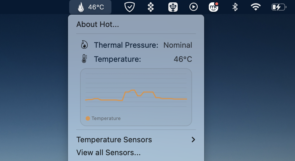 O ícone do aplicativo Hot na barra de menus exibe a temperatura atual do computador, e o menu suspenso mostra informações e opções adicionais. Compare com os padrões desejados.