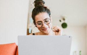 How to Type Special Characters on a Mac Keyboard: Currency, Trademarks, Accents, and Math Symbols How to Type Special Characters on a Mac Keyboard: Currency, Trademarks, Accents, and Math Symbols