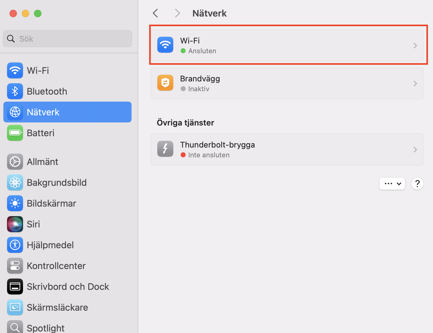 För att stänga av ditt Wi-Fi, öppna Wi-Fi-inställningarna. Du kan se om det är anslutet eller inte genom att titta efter en grön eller röd prick.