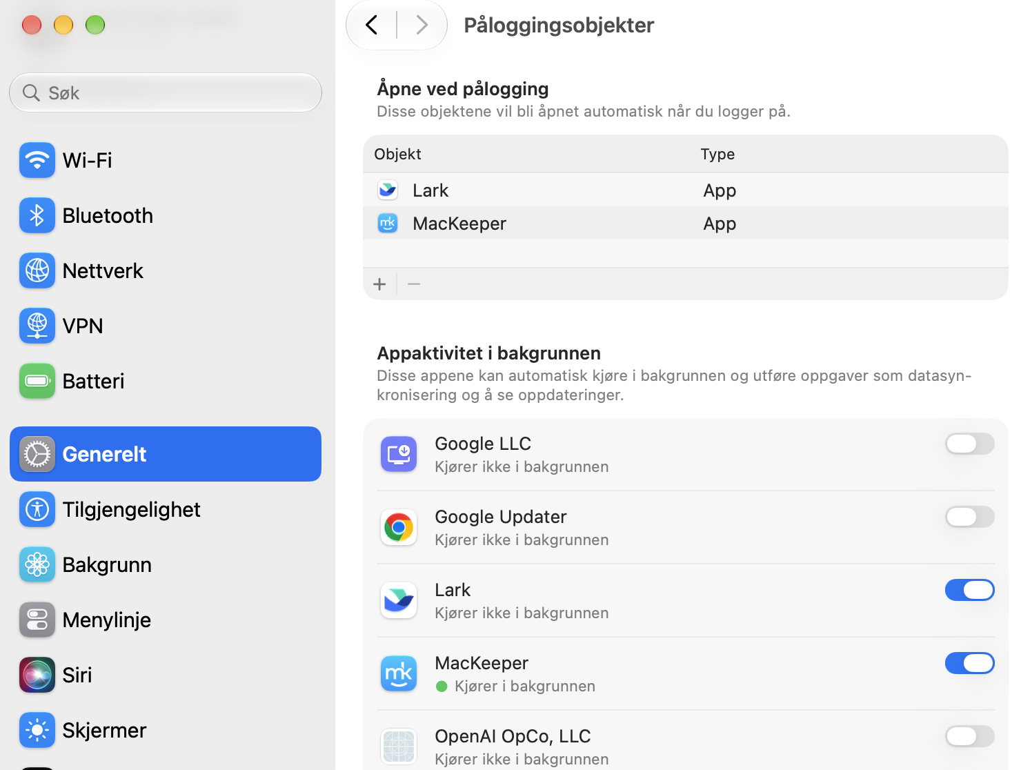 Se gjennom listen over Påloggingsobjekter og utvidelser. Hvis det er noe du ikke kjenner igjen i listen, kan det være en form for skadelig programvare på Mac.