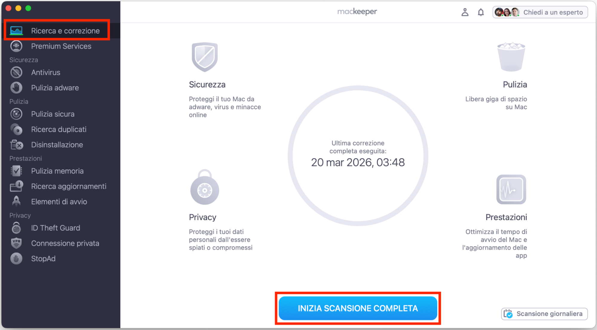 Puoi ripristinare le icone del desktop del tuo Mac usando lo strumento Ricerca e Correzione di MacKeeper. Per farlo, apri MacKeeper sul tuo Mac e seleziona Ricerca e Correzione nella barra laterale. Poi, clicca sul grande pulsante blu Inizia scansione completa in basso nella schermata.