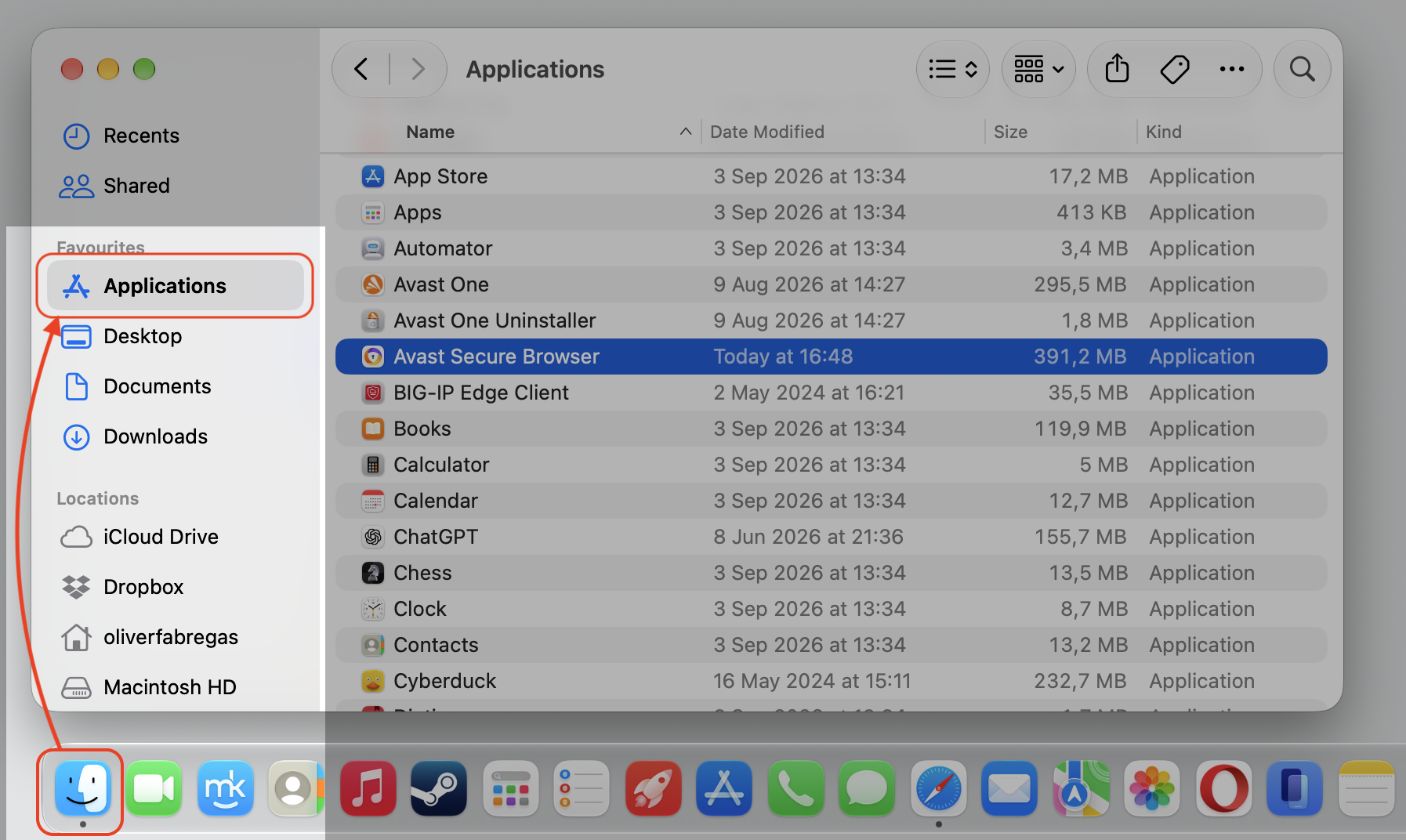 Finder Applications folder on macOS with Avast Secure Browser selected, the step to uninstall it as your default browser.