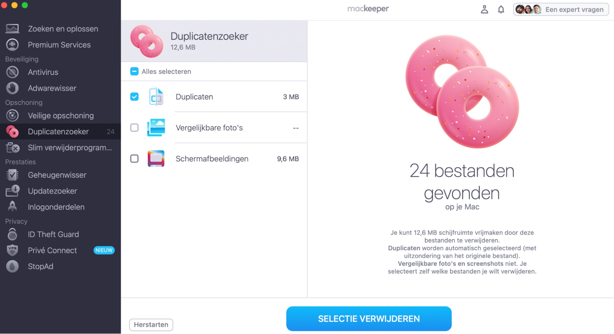 Bekijk na het scannen de lijst met duplicaten. Selecteer de bestanden die je wilt verwijderen en vink de selectievakjes aan. Klik daarna op Selectie verwijderen.