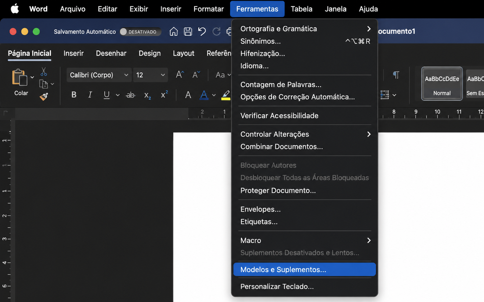 Abra o Microsoft Word, vá ao menu superior, selecione Ferramentas e, em seguida, Modelos e Complementos para gerenciar ou desativar extensões instaladas.