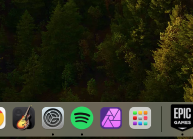 Nel Dock del tuo Mac, potrai vedere tutte le app in esecuzione. Cerca il punto nero sotto le icone.