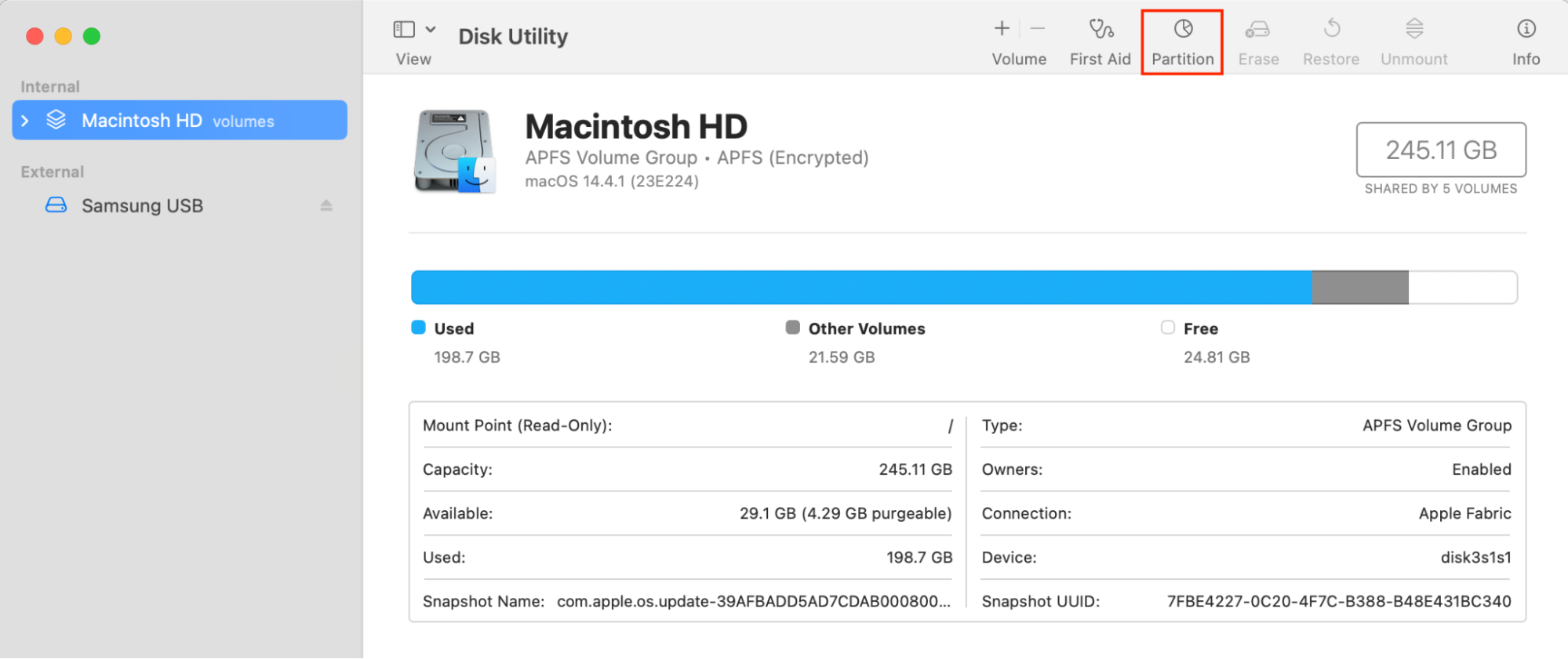 The Disk Utility app, with the Partition button highlighted. How to use an older version of macOS without changing the current one: on a partition.