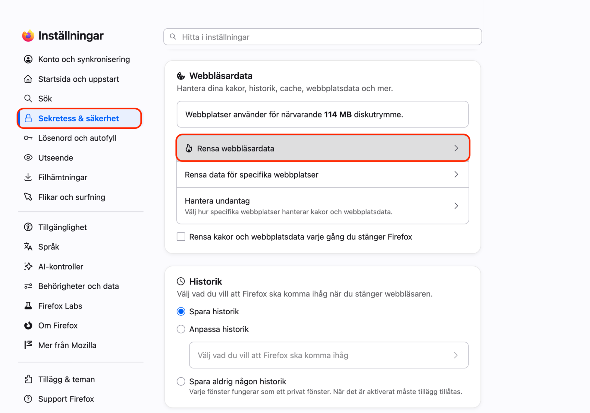Du rensar webbläsardata i Firefox genom att öppna Säkerhet och säkerhet i inställningarna och välja alternativet Rensa webbläsardata.