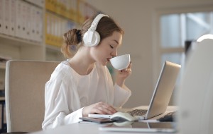How to Fix Common Sound Issues on a Mac How to Fix Common Sound Issues on a Mac