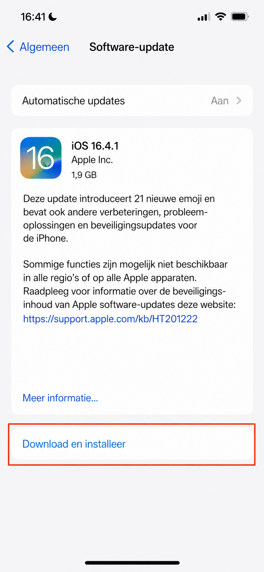 Het scherm Software-update op iOS met een nieuwe update. Selecteer Download en installeer om iOS bij te werken.