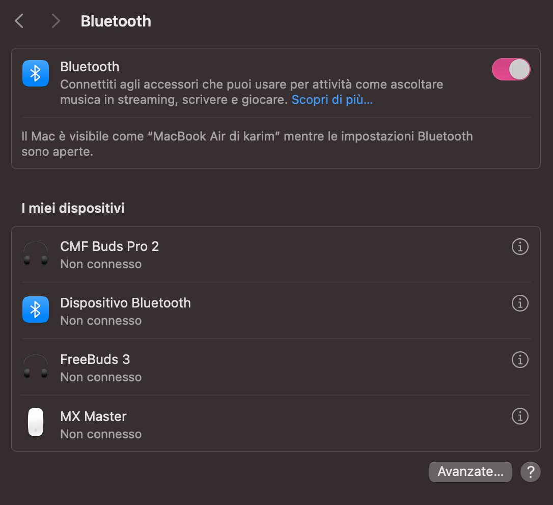 La finestra delle impostazioni Bluetooth mostra le informazioni complete sullo stato attuale del Bluetooth su un Mac