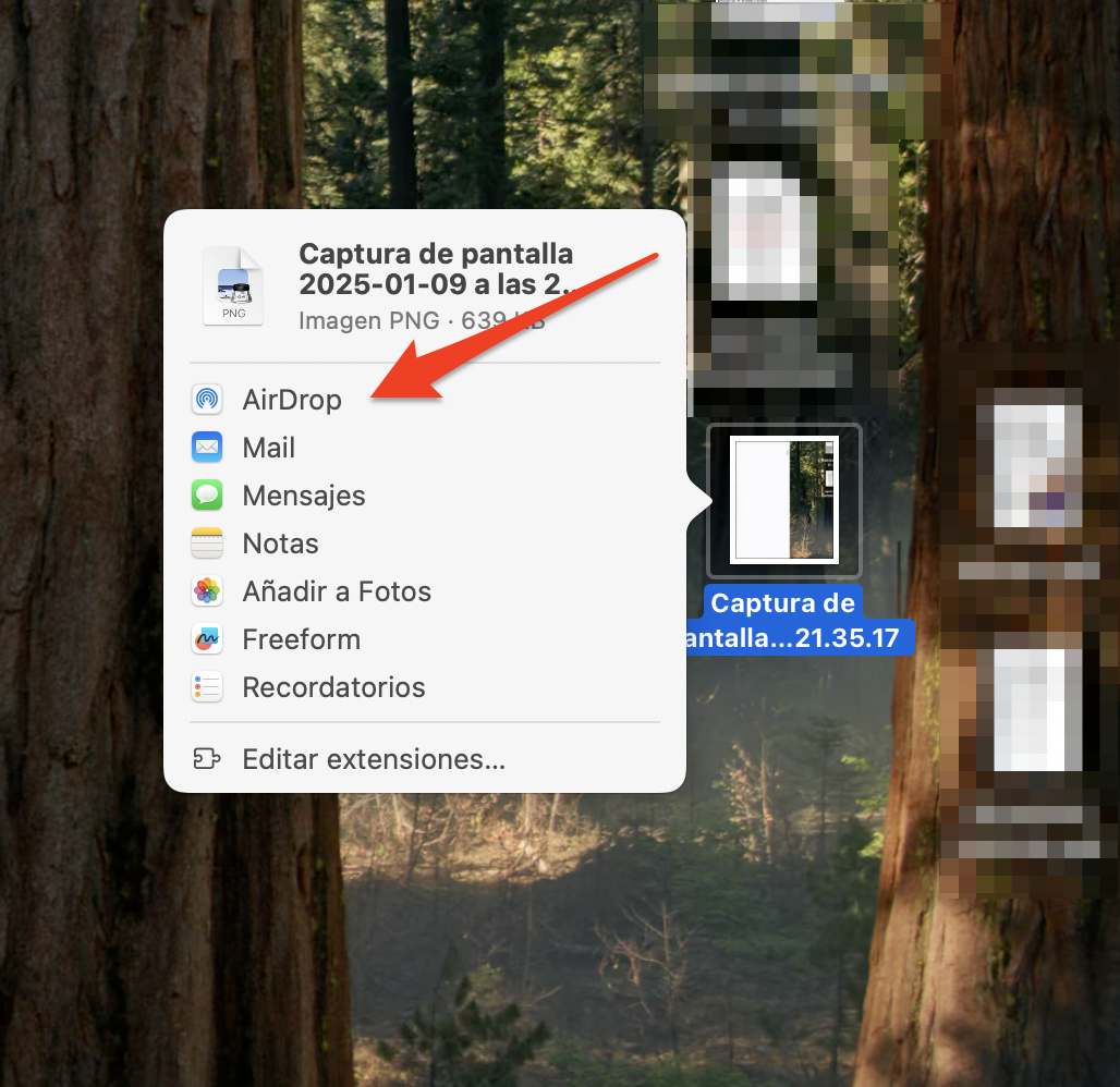 El menú Compartir del Mac muestra todas las opciones para compartir. Para migrar datos de un Mac a otro Mac con AirDrop, haz clic en AirDrop para enviar un archivo al nuevo Mac. El menú Compartir del Mac muestra todas las opciones para compartir. Para migrar datos de un Mac a otro Mac con AirDrop, haz clic en AirDrop para enviar un archivo al nuevo Mac.