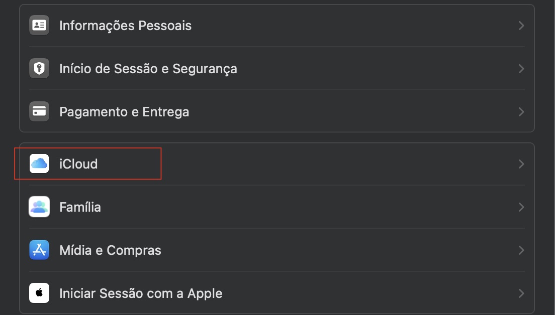 Compre mais armazenamento no Mac pelo iCloud. Vá para os Ajustes do Sistema no seu dispositivo, antes de selecionar a aba iCloud na Conta Apple.