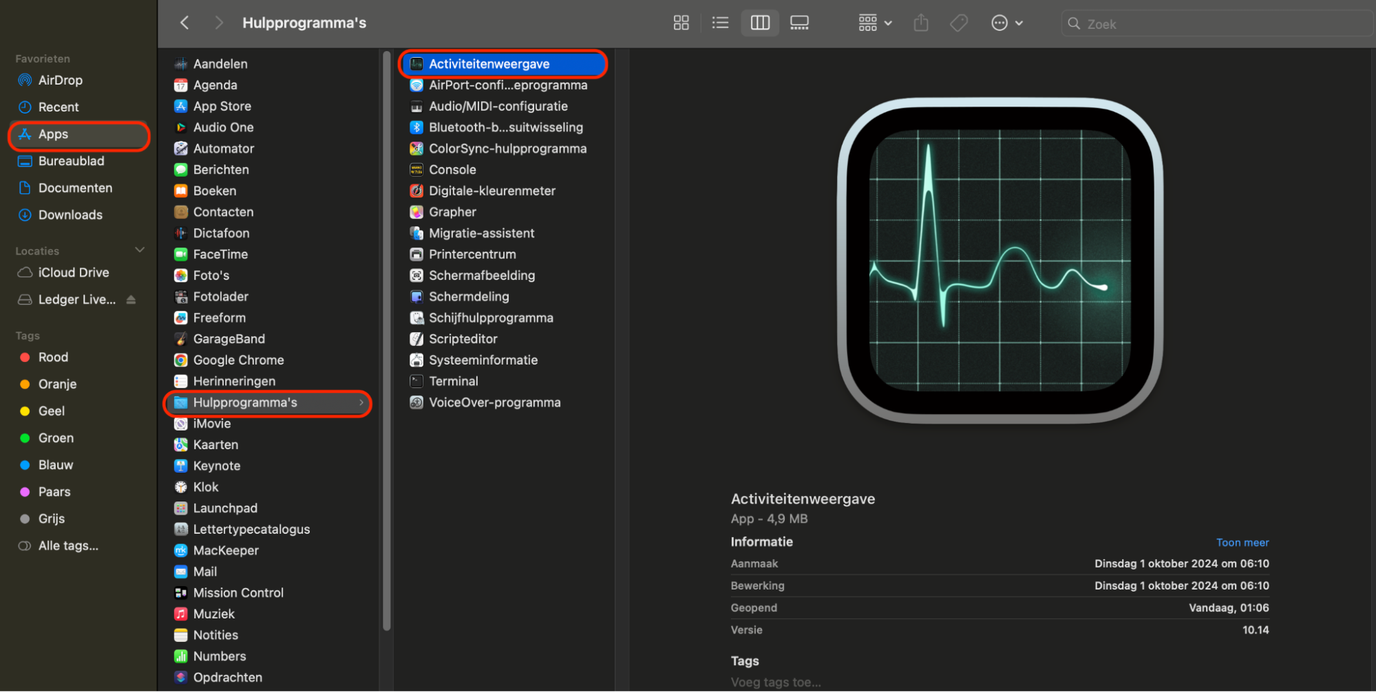 Finder op de Mac toont de map Hulpprogramma's in de map Programma's. Dubbelklik op Activiteitenweergave om deze te openen.