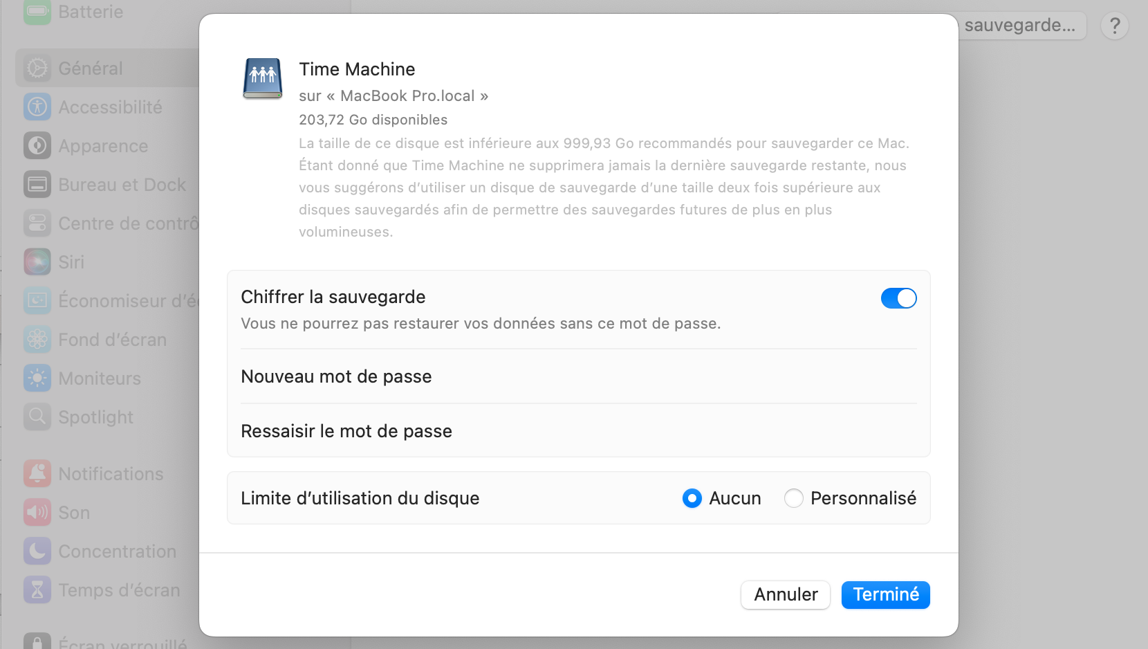 Enfin, ajustez vos préférences de sauvegarde, et choisissez de chiffrer votre sauvegarde ou non. Enfin, ajustez vos préférences de sauvegarde, et choisissez de chiffrer votre sauvegarde ou non.