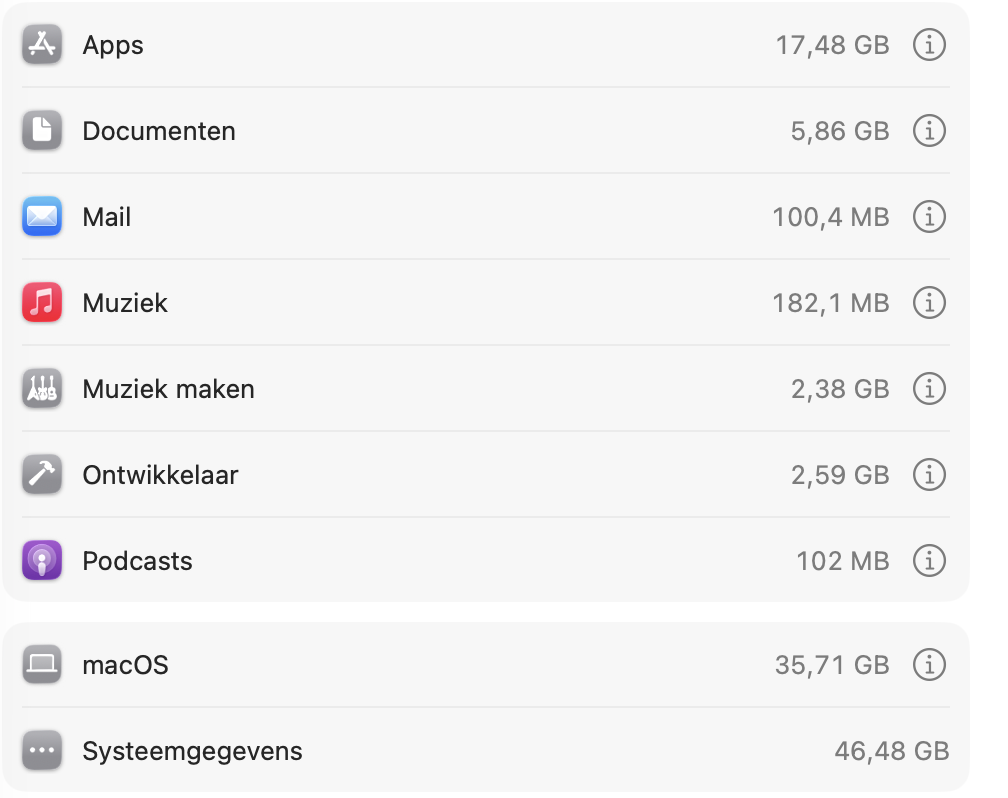 In het venster Opslag zie je de optie Bekijk bestanden naast de functie Verminder rommel. Selecteer deze om verder te gaan.
